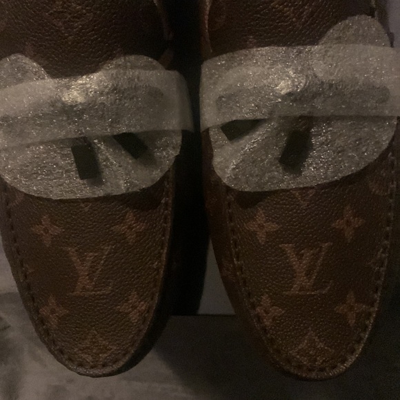 Louis Vuitton loafers - Picture 2 of 8